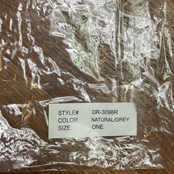 Lovestitch Woven Bag NWT - Picture 13 of 14